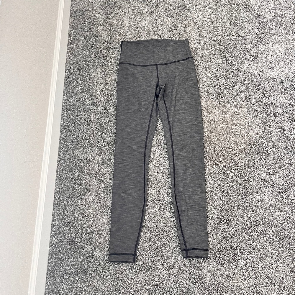 Grey Lululemon leggings